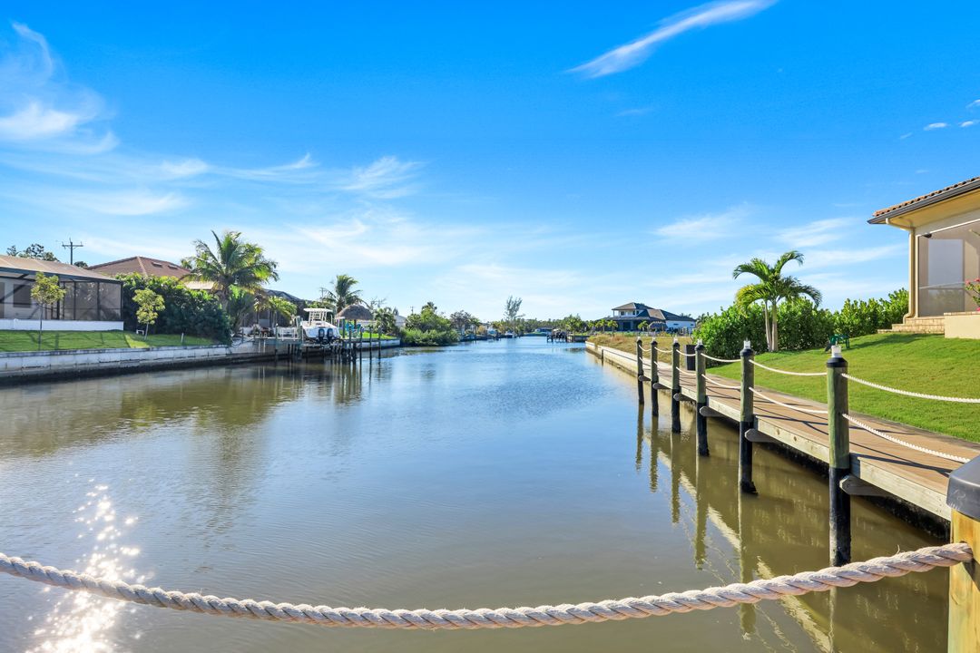 2709 NW 41st Ave, Cape Coral, FL 33993