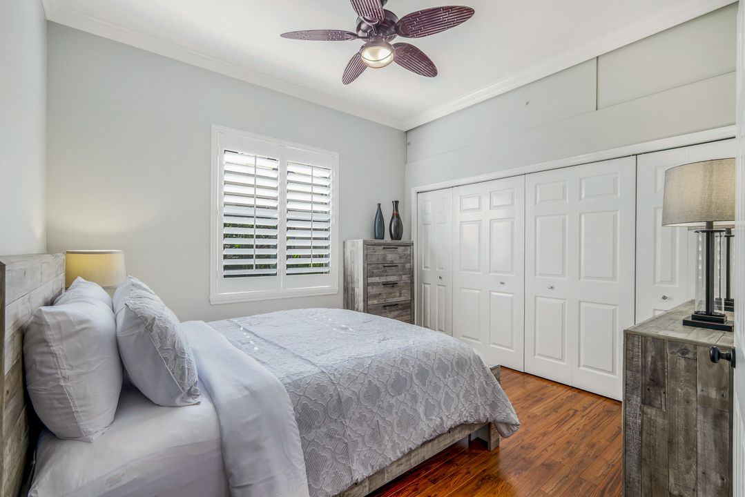 6075 Shallows Way, Naples, FL 34109