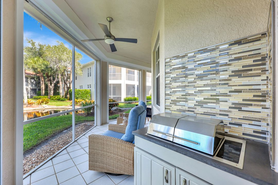 2100 L'Ambiance Cir #101, Naples, FL 34108