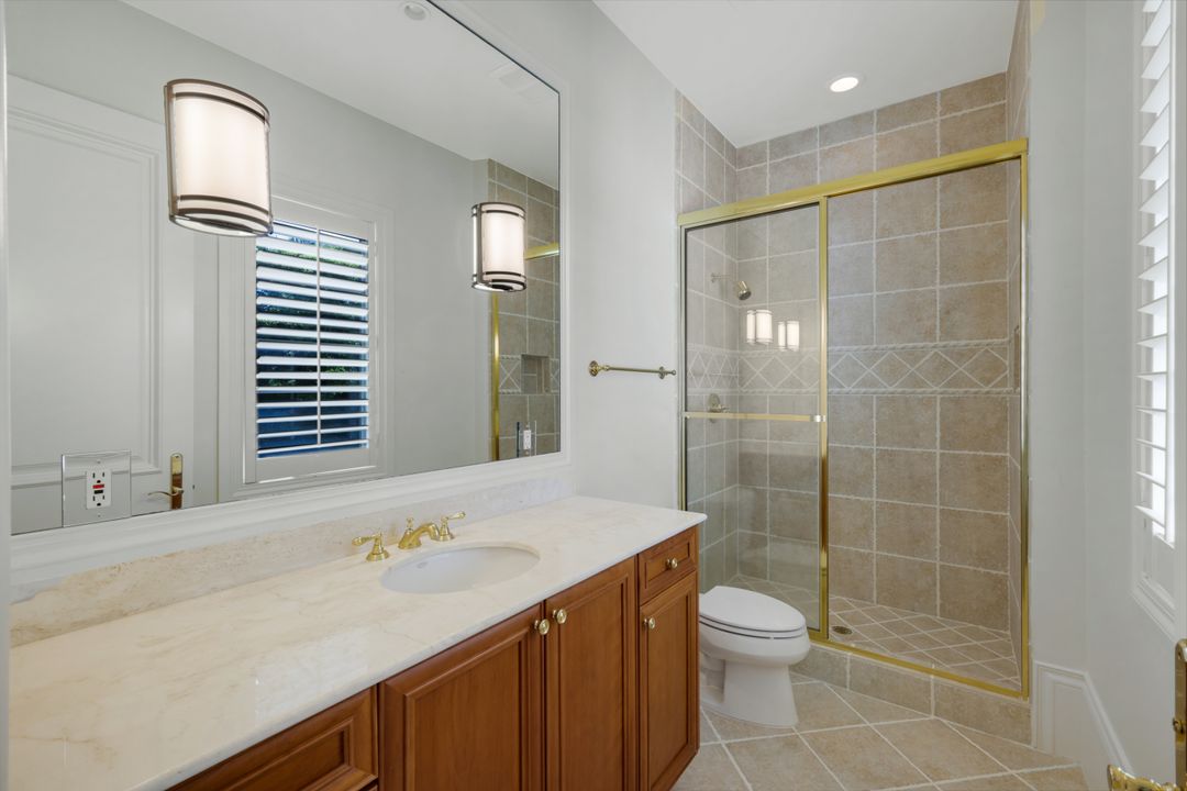 1609 Chinaberry Way, Naples, FL 34105