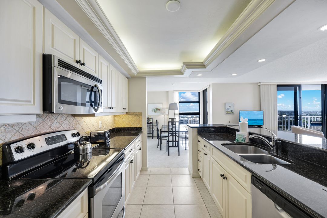 300 S Collier Blvd #1002, Marco Island, FL 34145