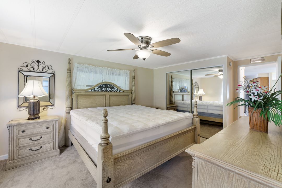 95 Lemans Dr, Naples, FL 34112