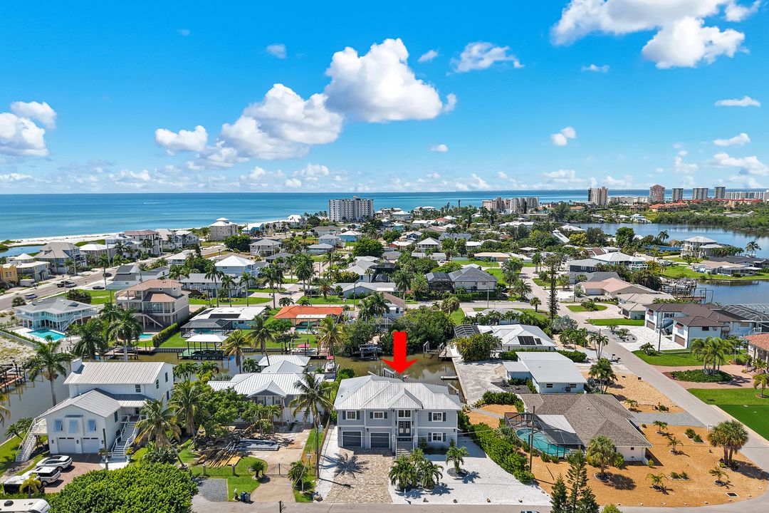 117 Sand Dollar Dr, Fort Myers Beach, FL 33931