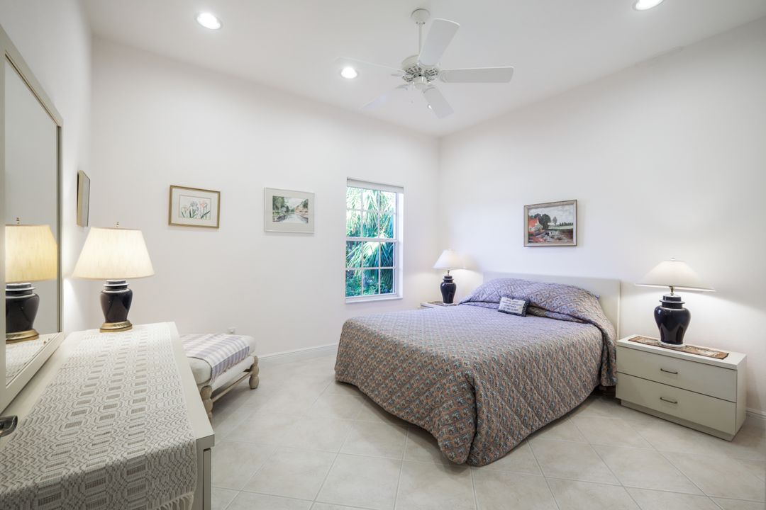 4815 Aston Gardens Way #B-201, Naples, FL 34109