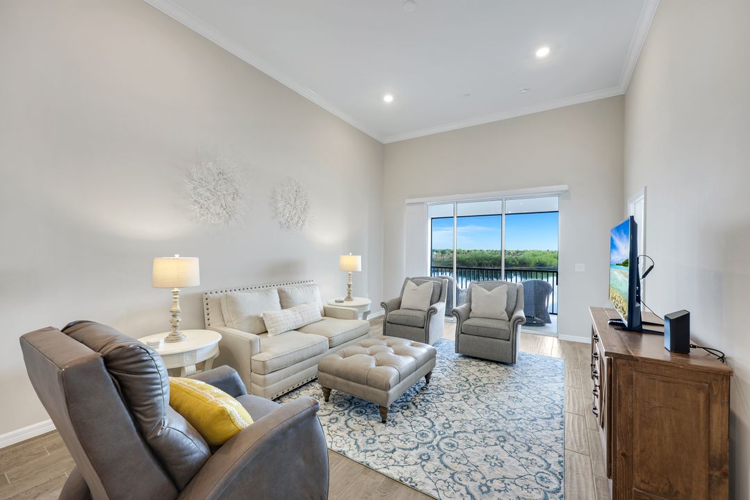 11771 Venetian Lagoon Dr #204, Fort Myers, FL 33913