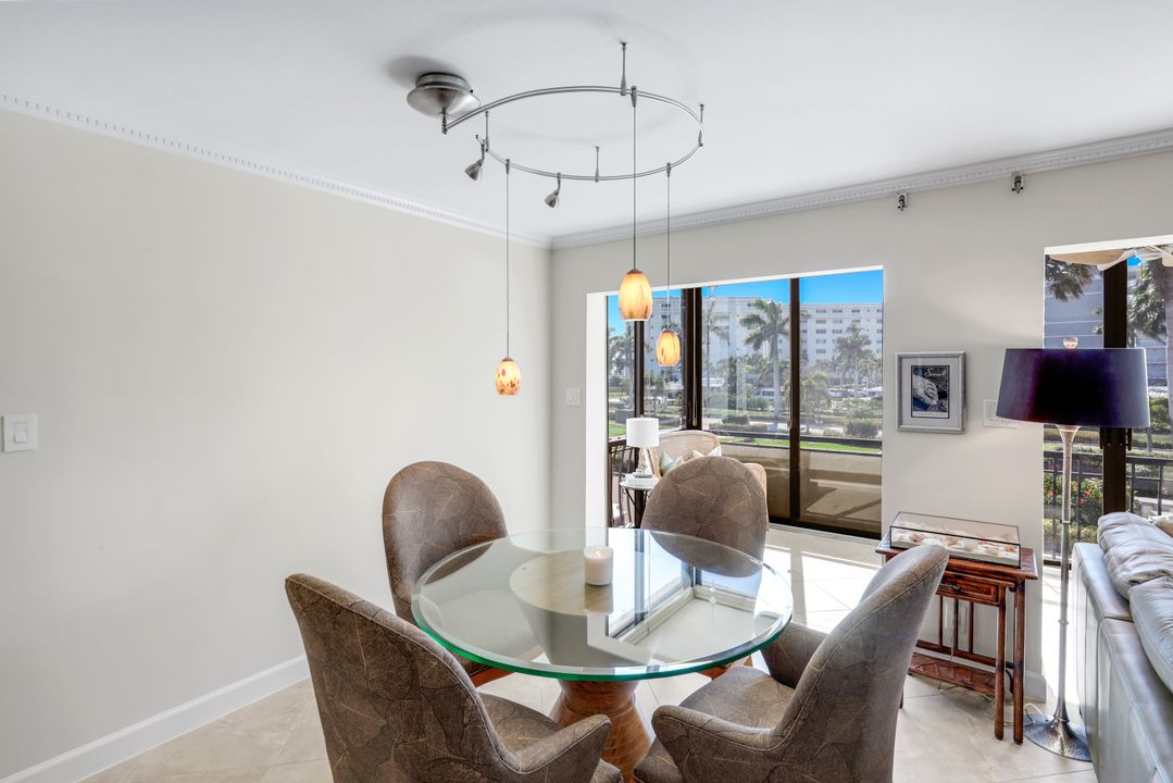 3430 Gulf Shore Blvd N #2 - I, Naples, FL 34103