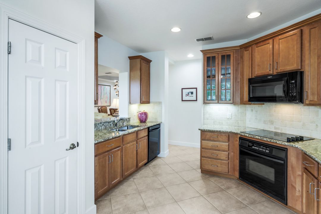 9271 Indigo Isle Ct #101, Estero, FL 34135