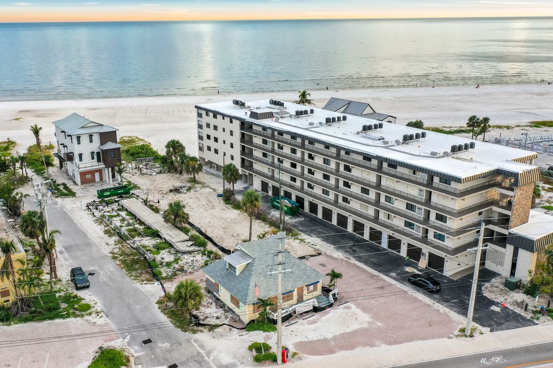 2192 Estero Blvd, Fort Myers Beach, FL 33931