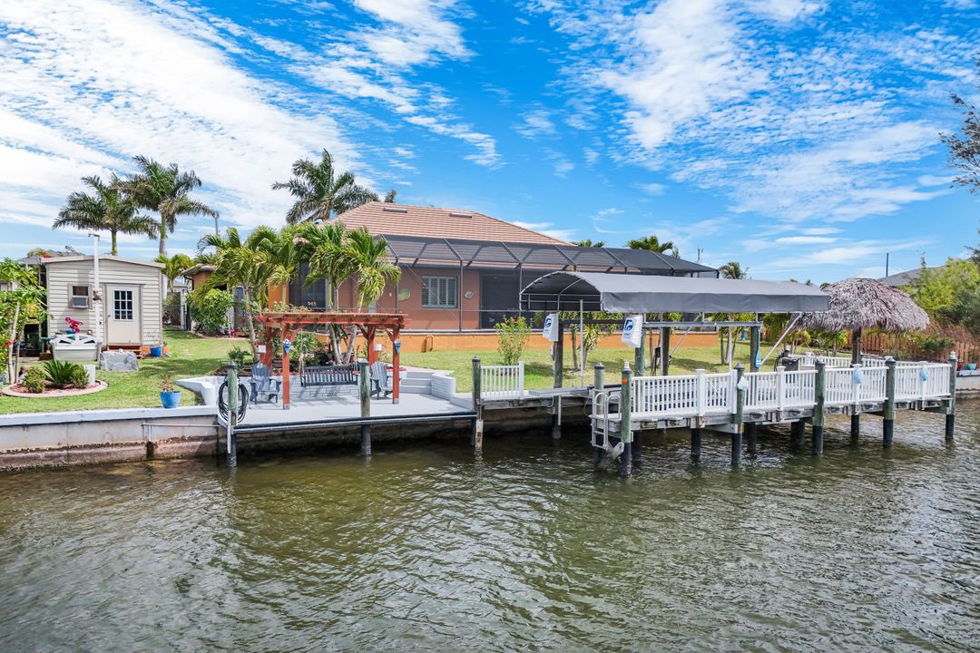 2364 NW 39th Ave, Cape Coral, FL 33993