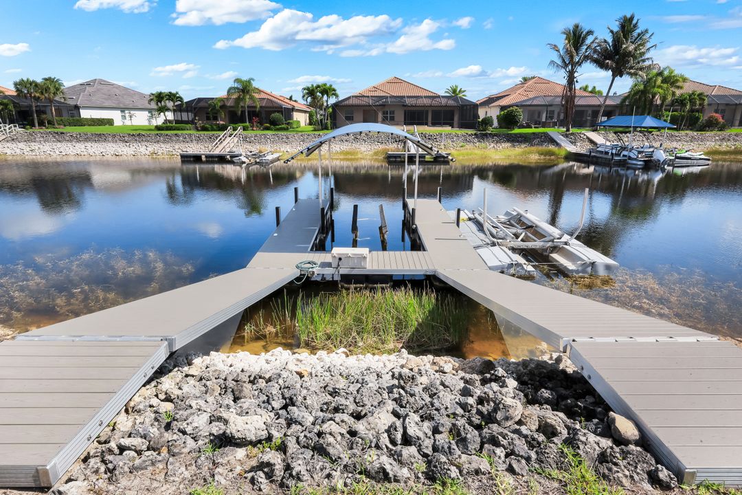 9179 Flint Ct, Naples, FL 34120