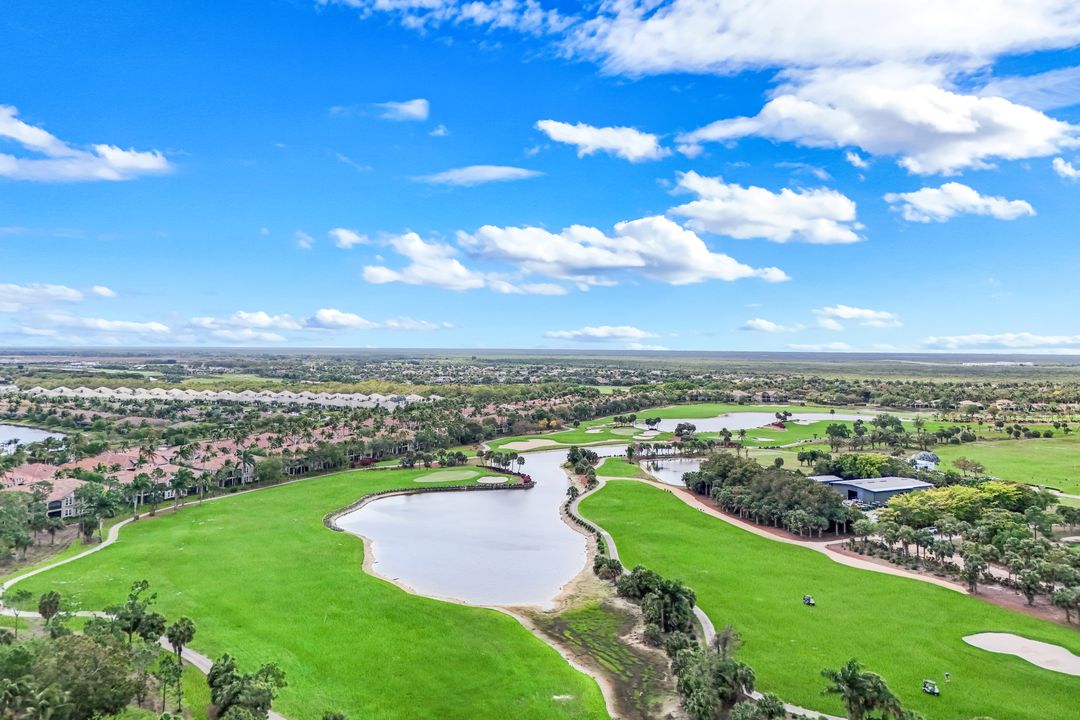 9097 Cherry Oaks Tr #201, Naples, FL 34114