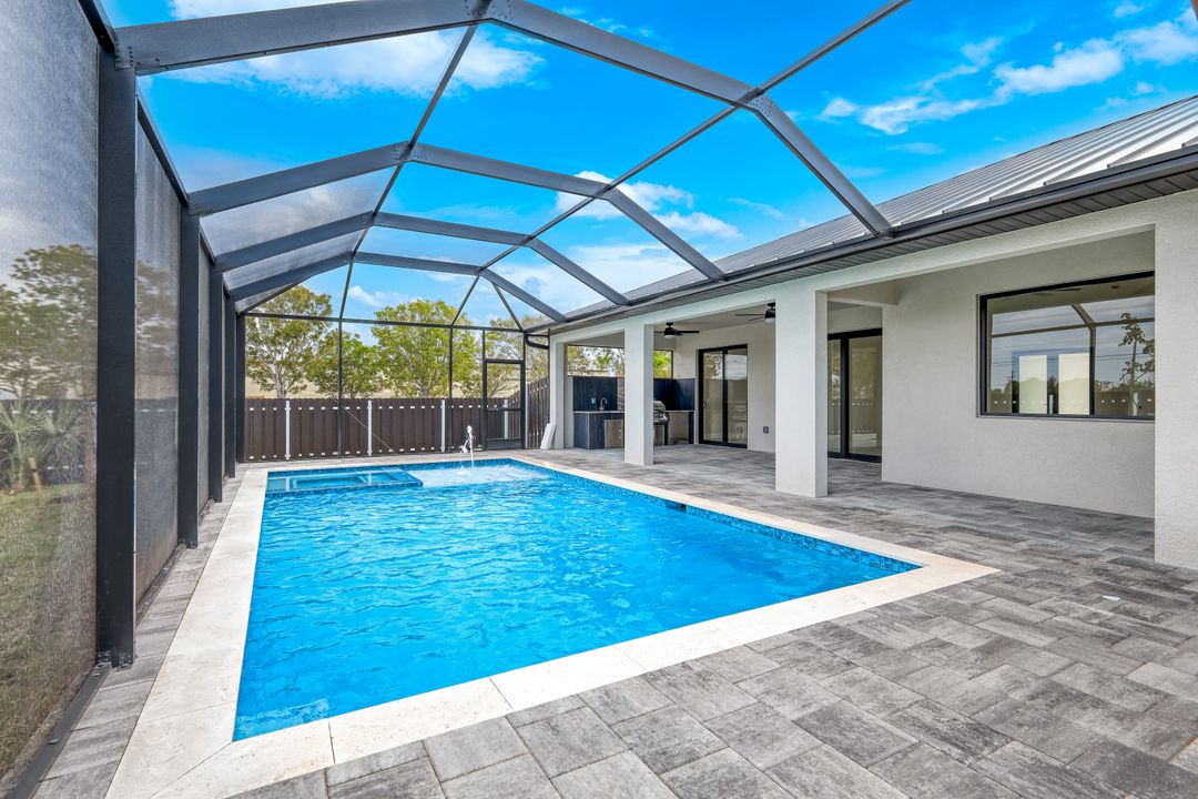 819 SW 16th Terrace, Cape Coral, FL 33991