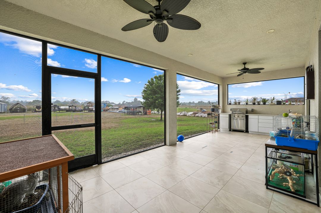 3790 54th Ave NE, Naples, FL 34120