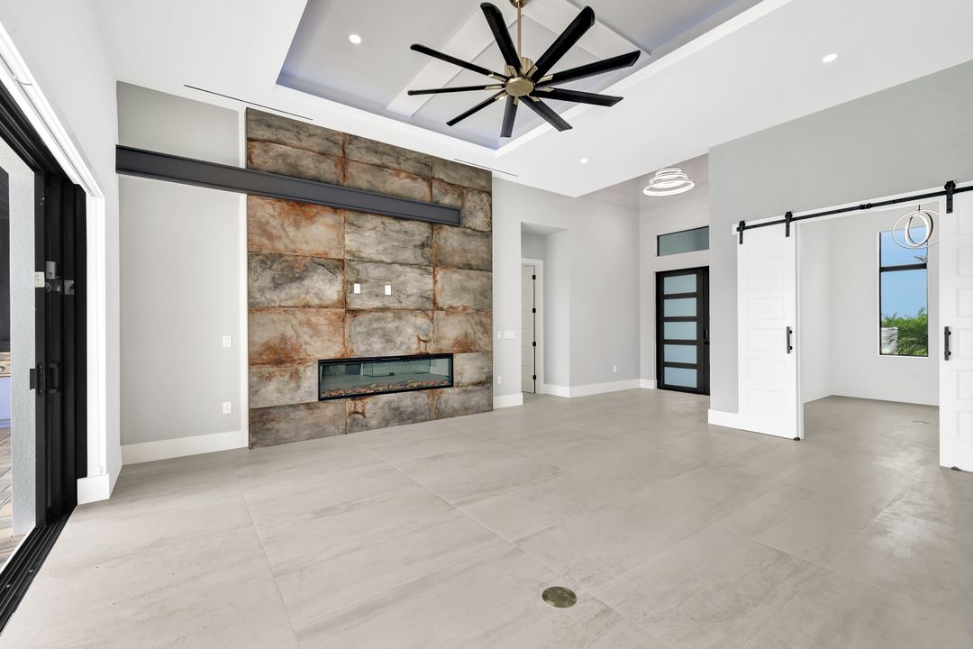 719 Old Burnt Store Rd N, Cape Coral, FL 33993