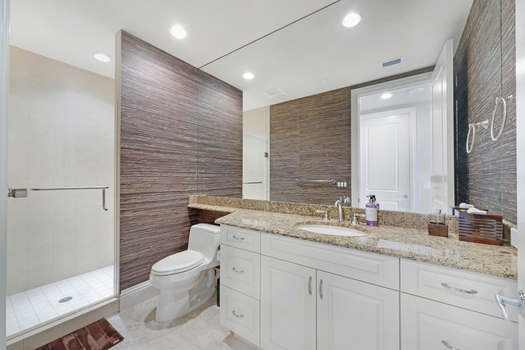 4851 Bonita Bay Blvd, Bonita Springs, FL 34134