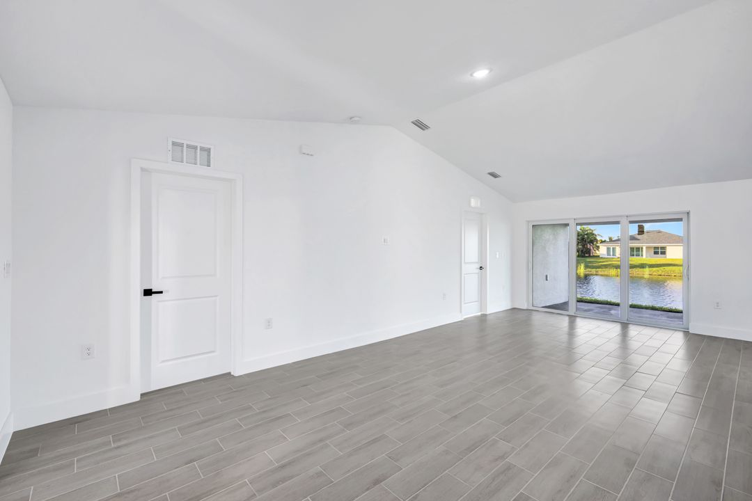 2223 NW 25th St, Cape Coral, FL 33993