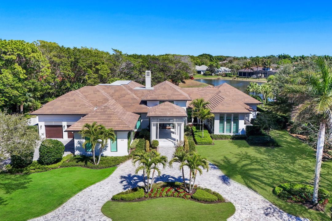 2818 Thistle Way, Naples, FL 34105