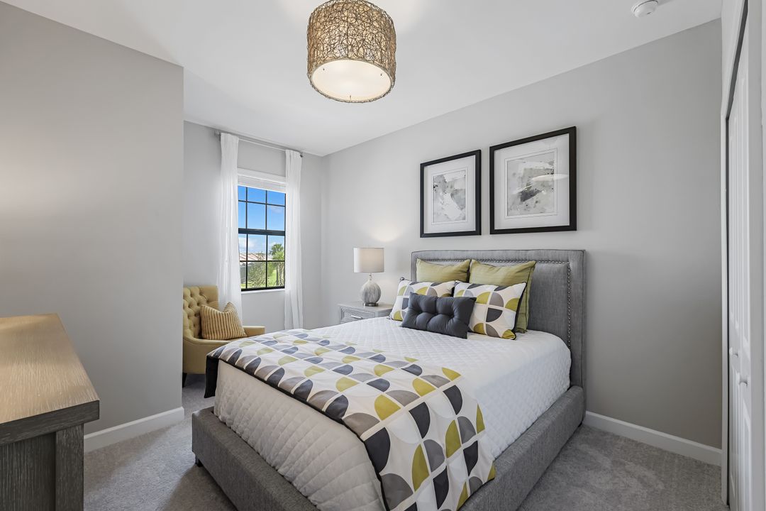 14081 Pine Lodge Ln, Fort Myers, FL 33913