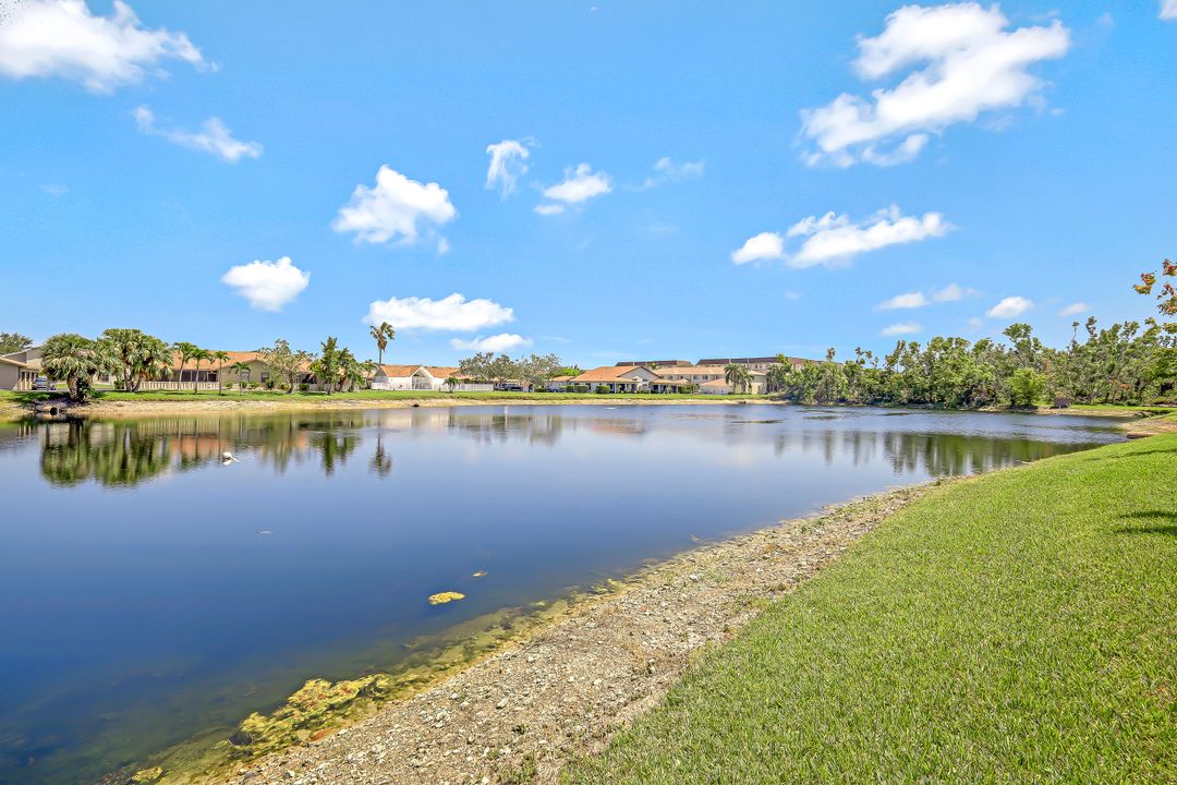 8401 S Haven Ln, Fort Myers, FL 33919