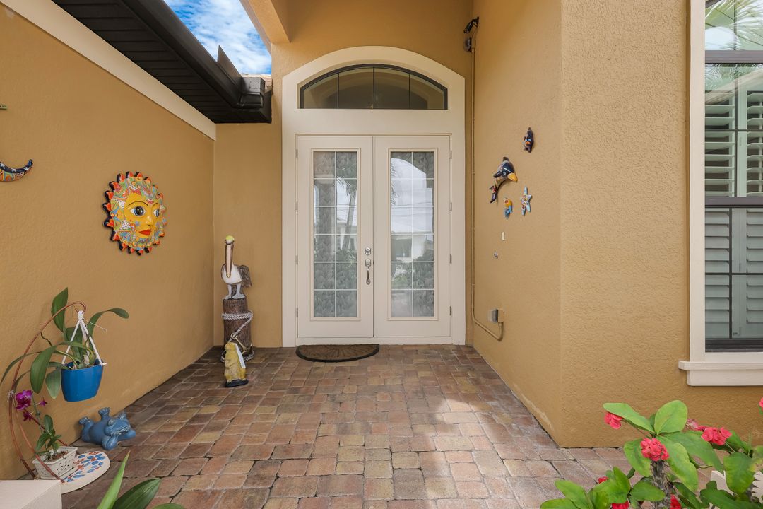 2364 NW 39th Ave, Cape Coral, FL 33993