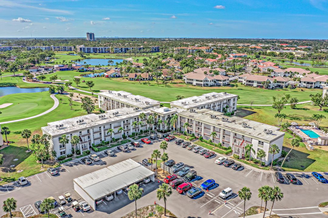 1624 Pine Valley Dr #118, Fort Myers, FL 33907