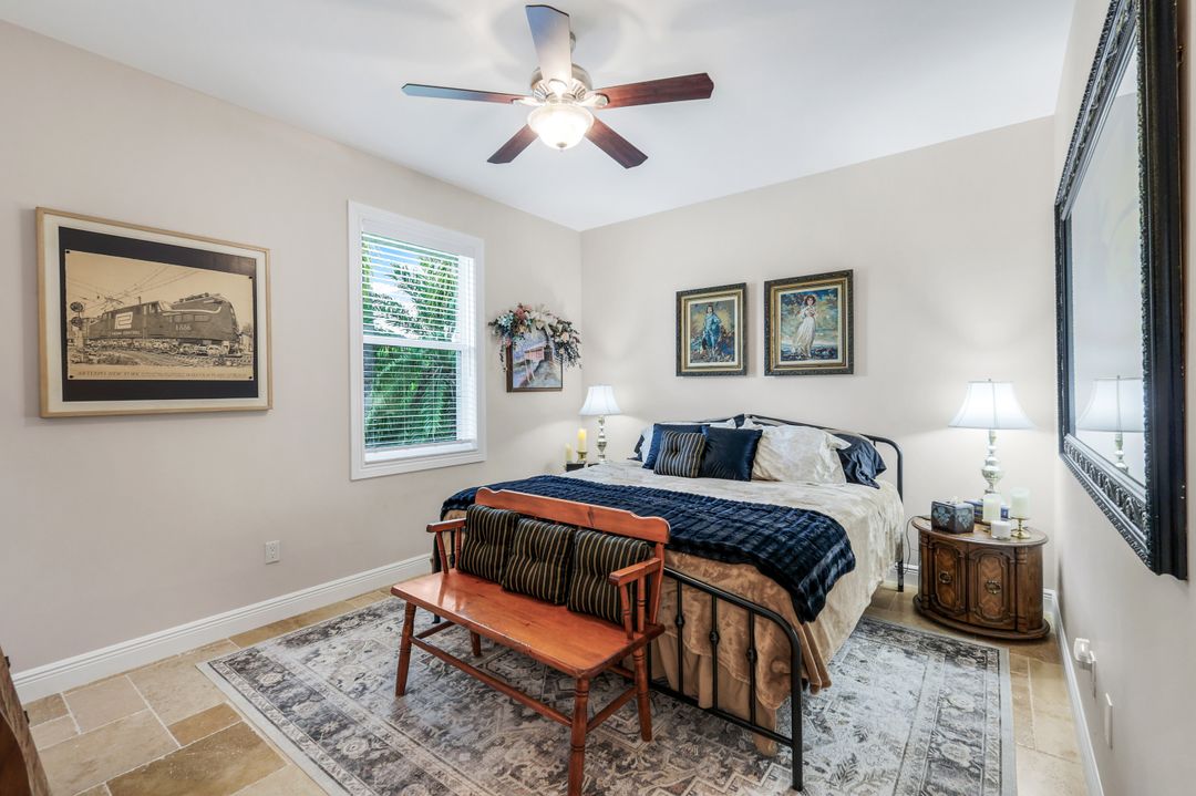 15362 Old Pine Ct, Fort Myers, FL 33912