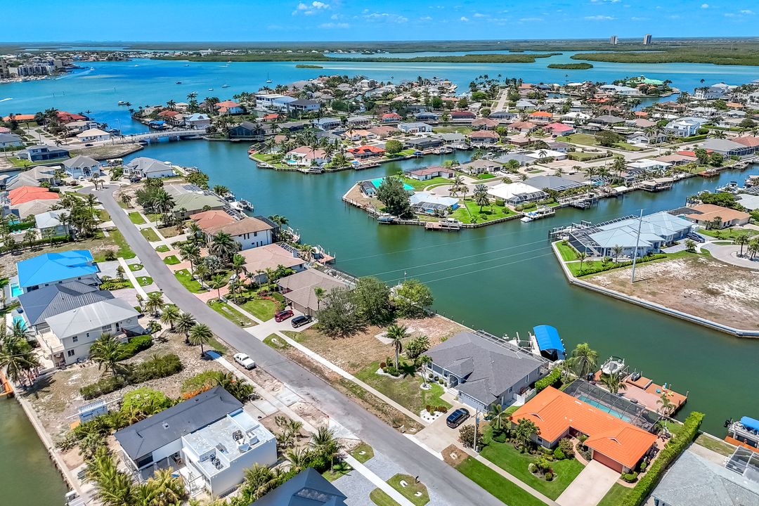 815 Rose Ct, Marco Island, FL 34145