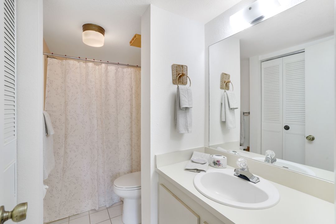 4358 27th Ct SW #205, Naples, FL 34116