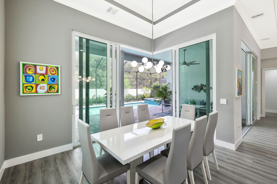 3754 Sapphire Cv Cir, Naples, FL 34114