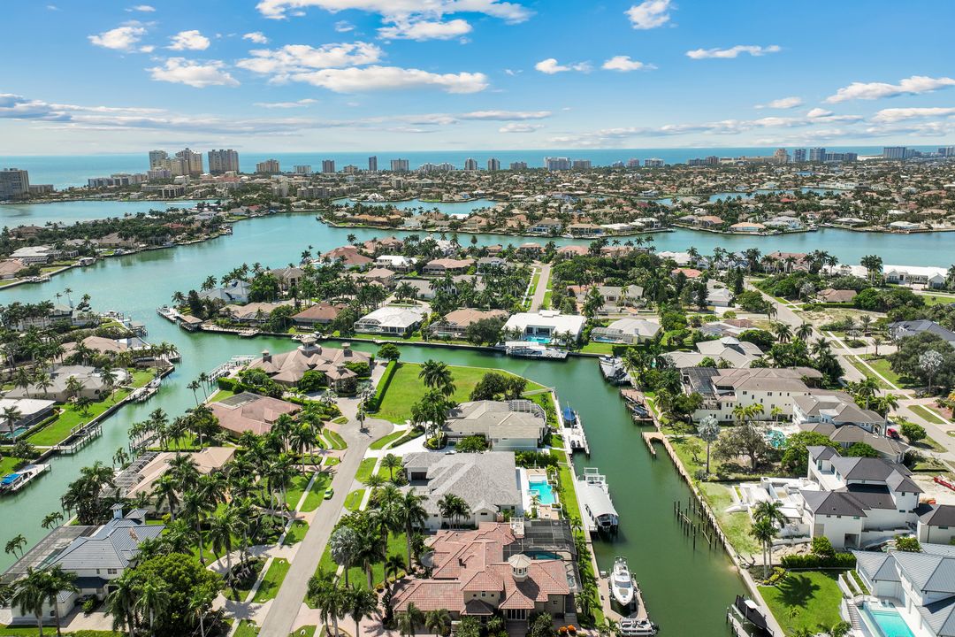 1658 McIlvaine Ct, Marco Island, FL 34145