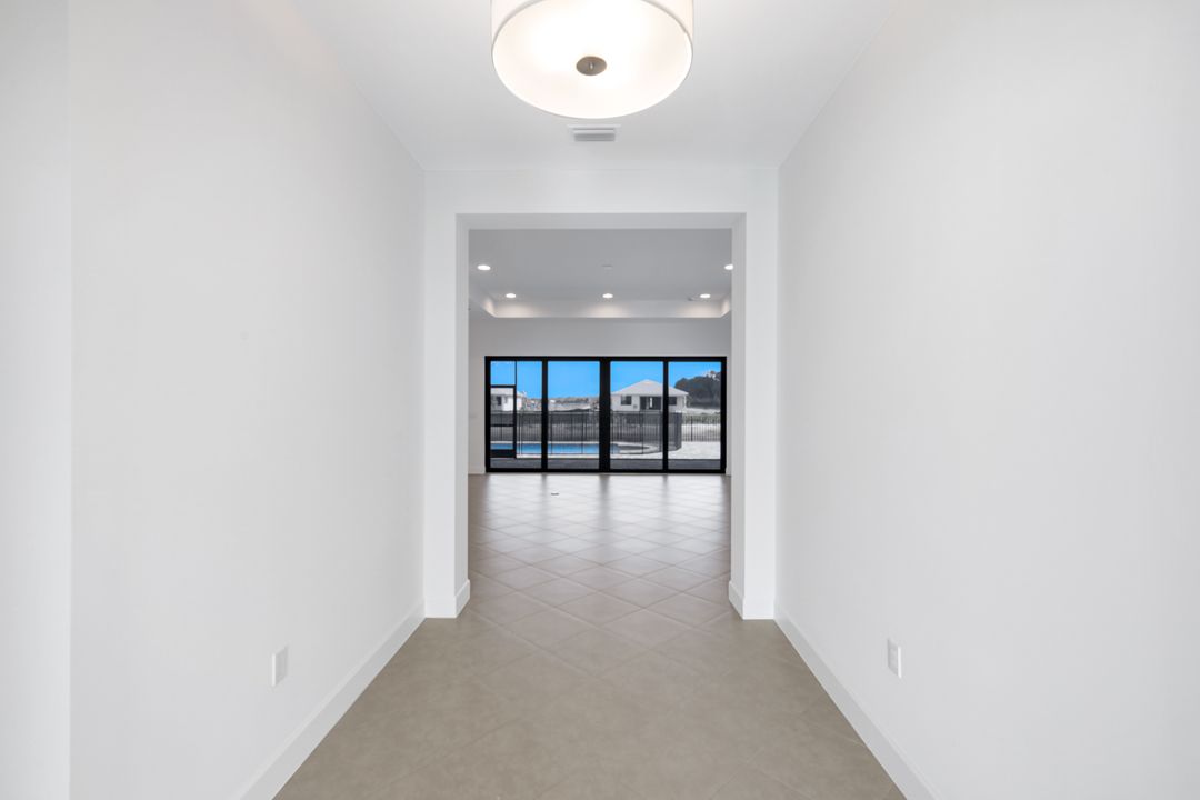 3764 Finsbury Wy, Fort Myers, FL 33905