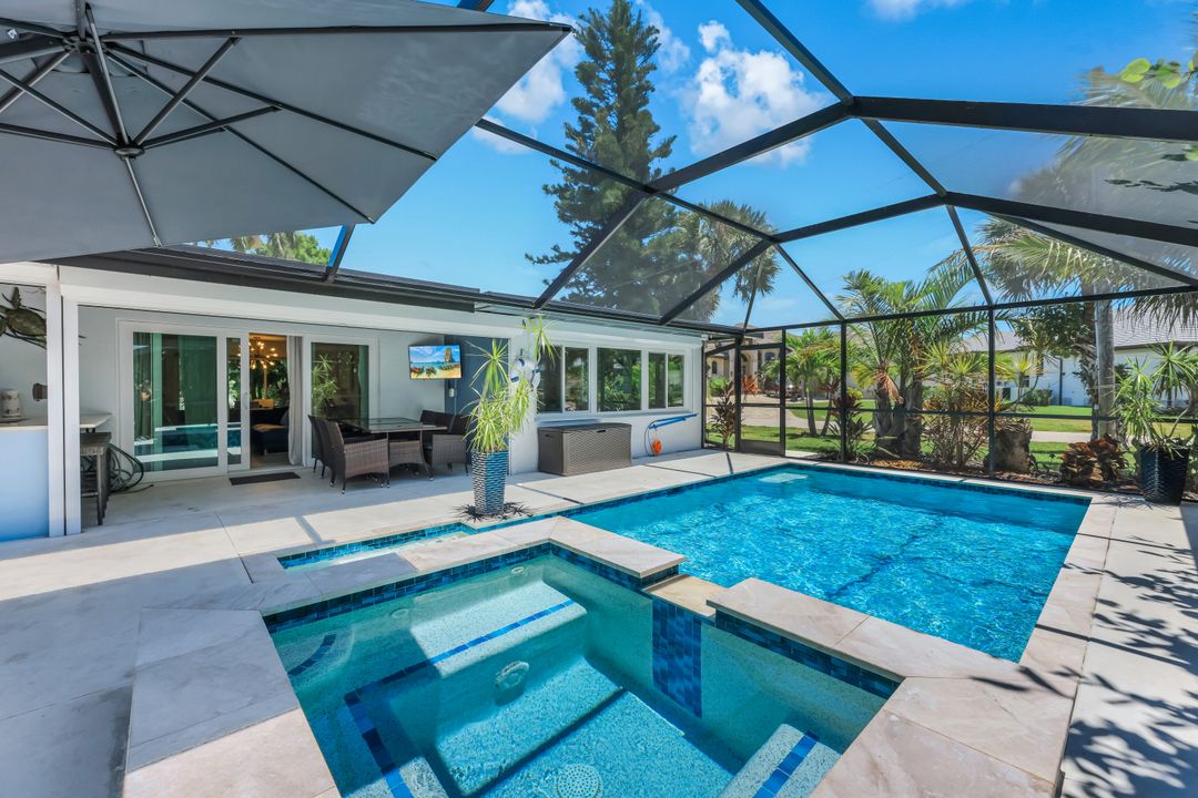 1236 El Dorado Pkwy E, Cape Coral, FL 33904