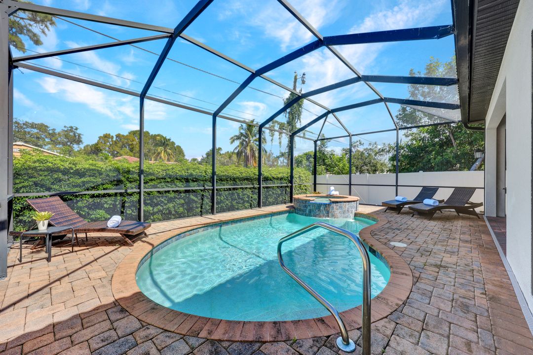 849 109th Ave N, Naples, FL 34108, Naples, FL 34108