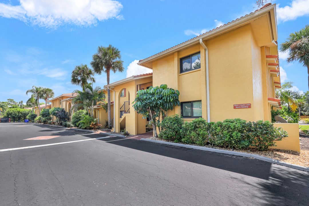 9845 Citadel Ln #205, Bonita Springs, FL 34135