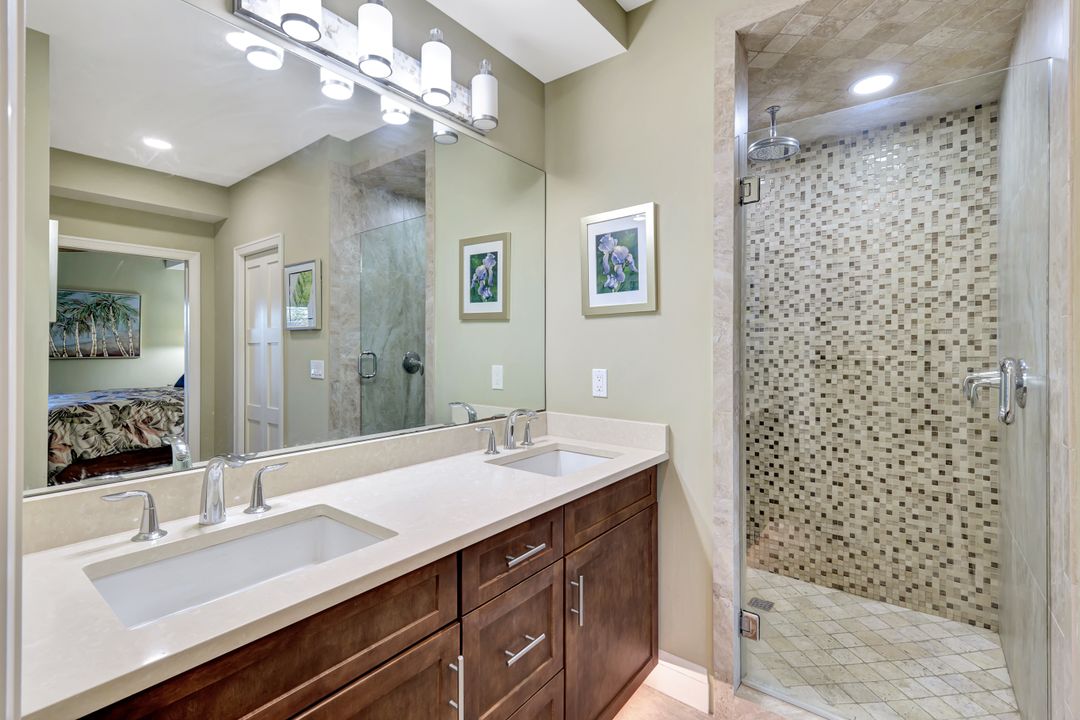 6820 Pelican Bay Blvd #133, Naples, FL 34108