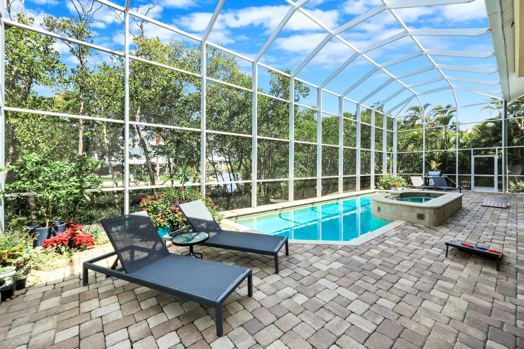 21580 Indian Bayou Dr, Fort Myers Beach, FL 33931