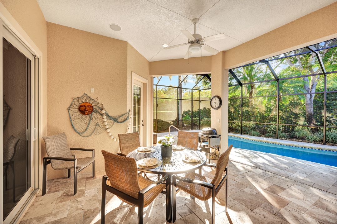 10205 Avonleigh Dr, Bonita Springs, FL 34135