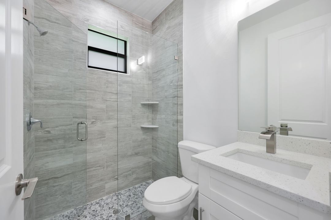 4393 32nd Ave SE, Naples, FL 34117