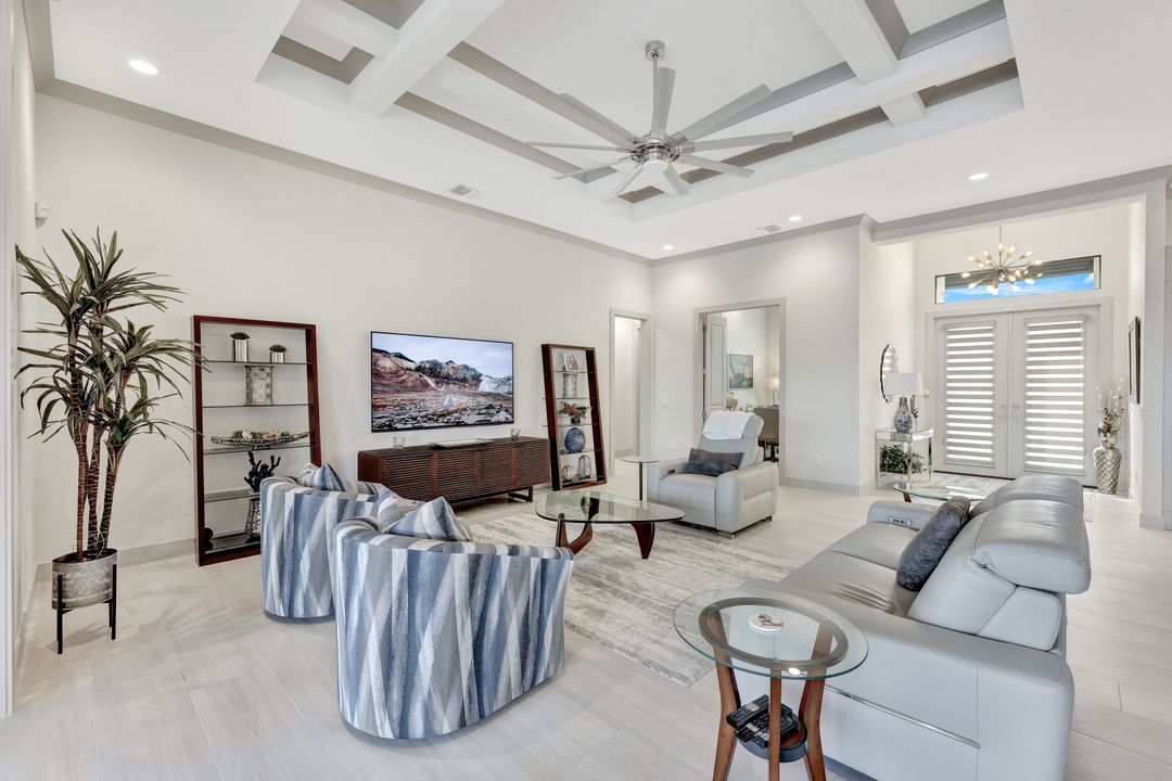 4713 SW 23rd Ave, Cape Coral, FL 33914