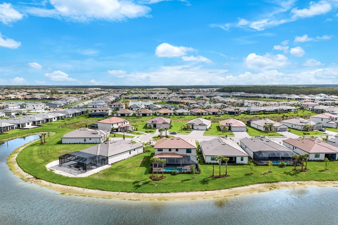 20669 Greenwich Pl, Estero, FL 33928