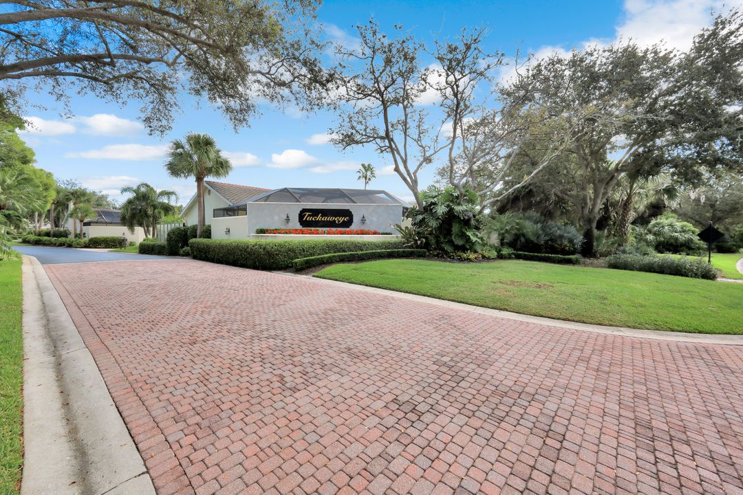 3153 Greenflower Ct, Bonita Springs, FL 34134
