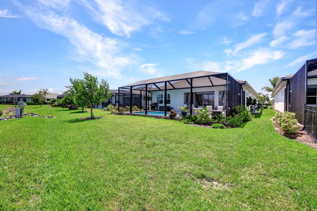 16517 Seagate Pl, Bonita Springs, FL 34135