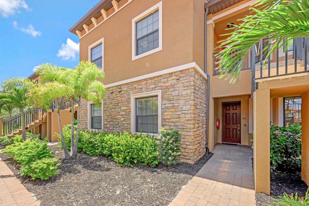 9397 Pocida Ct #103, Naples, FL 34119