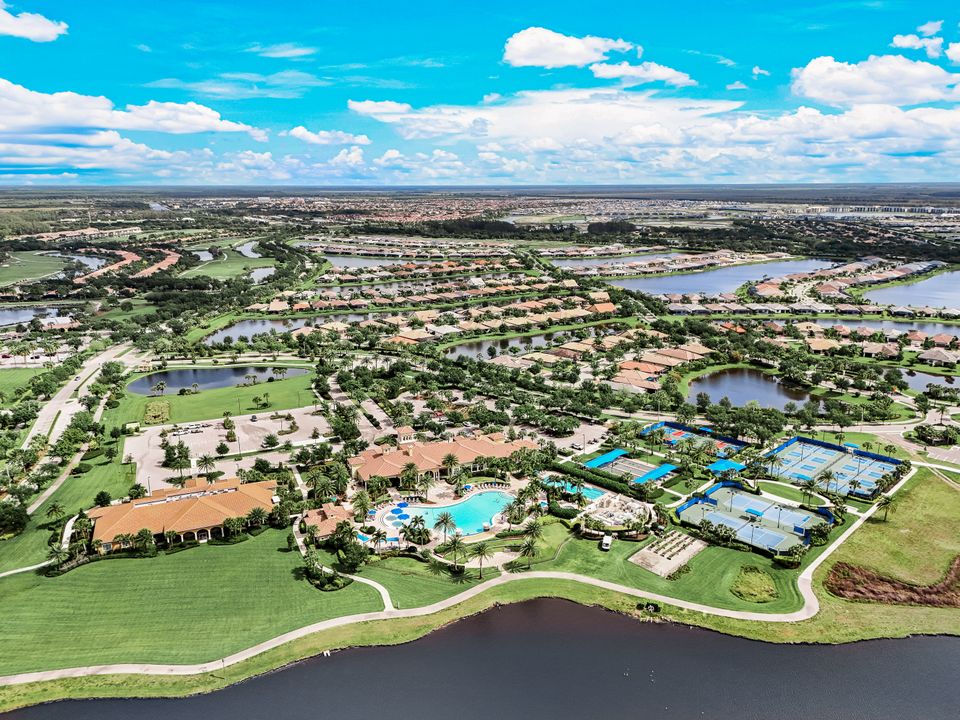 5798 Plymouth Pl, Ave Maria, FL 34142