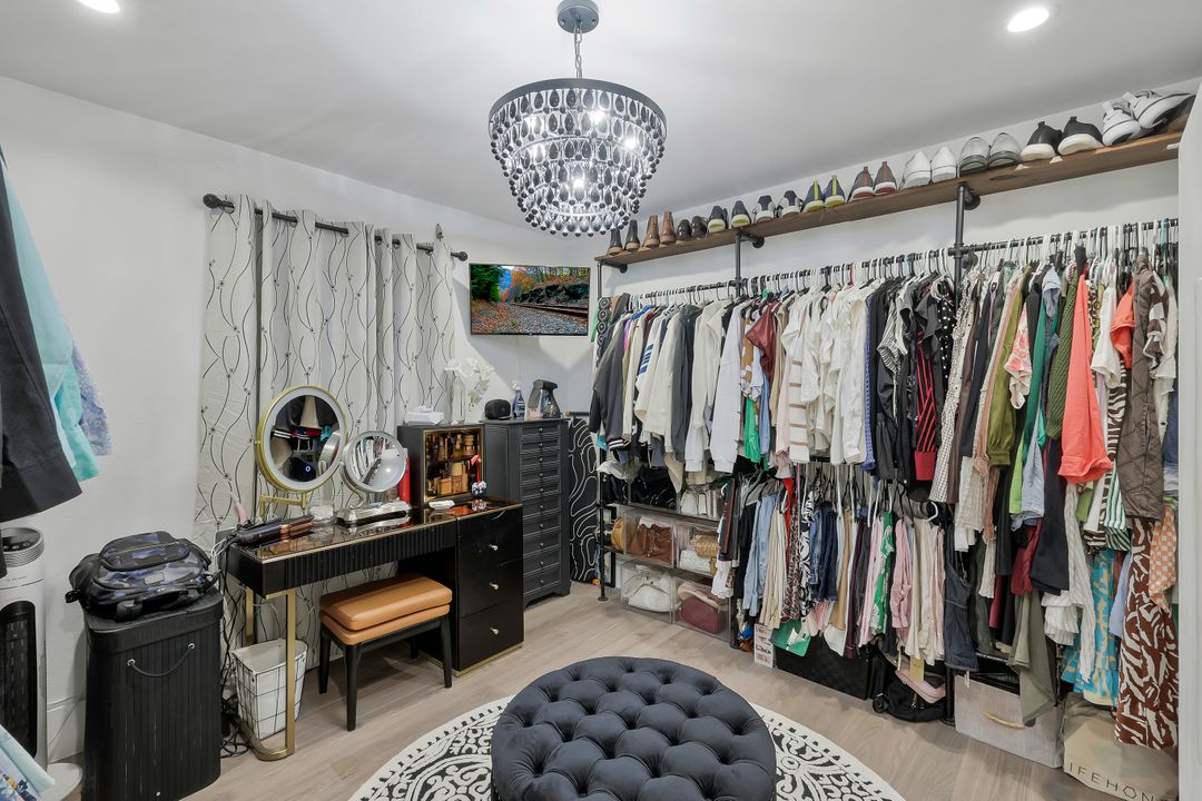 4742 West Blvd #S-8, Naples, FL 34103