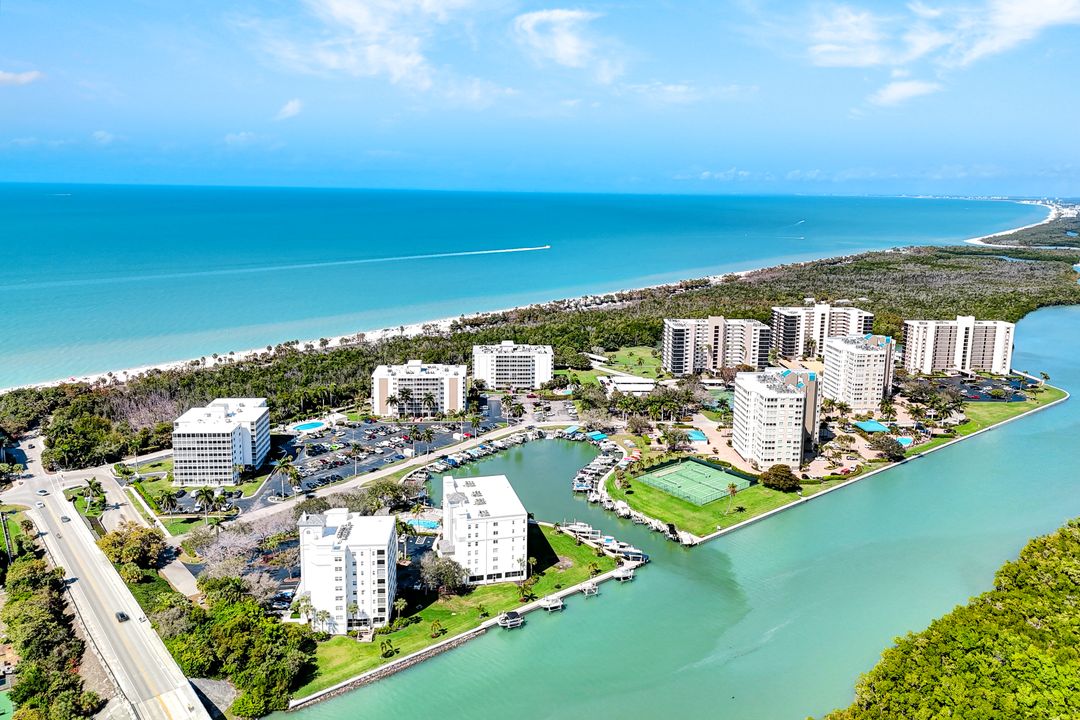 1 Bluebill Ave #409, Naples, FL 34108