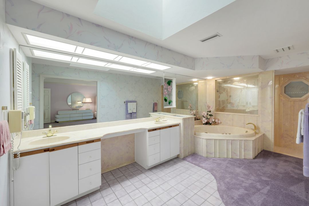 2227 Regal Way, Naples, FL 34110