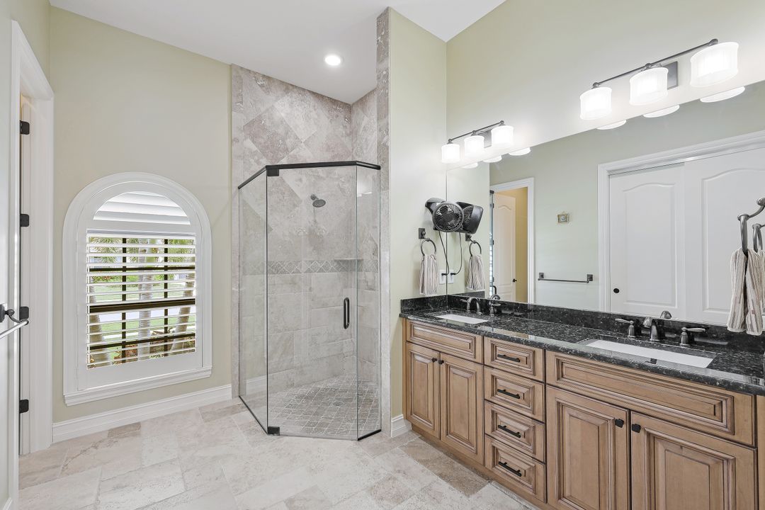 598 Fieldstone Dr, Marco Island, FL 34145