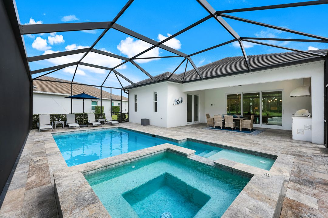 14457 Blue Bay Cir, Miromar Lakes, FL 33913