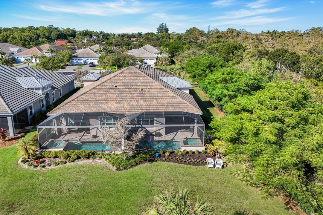 5802 Haiti Dr, Naples, FL 34112